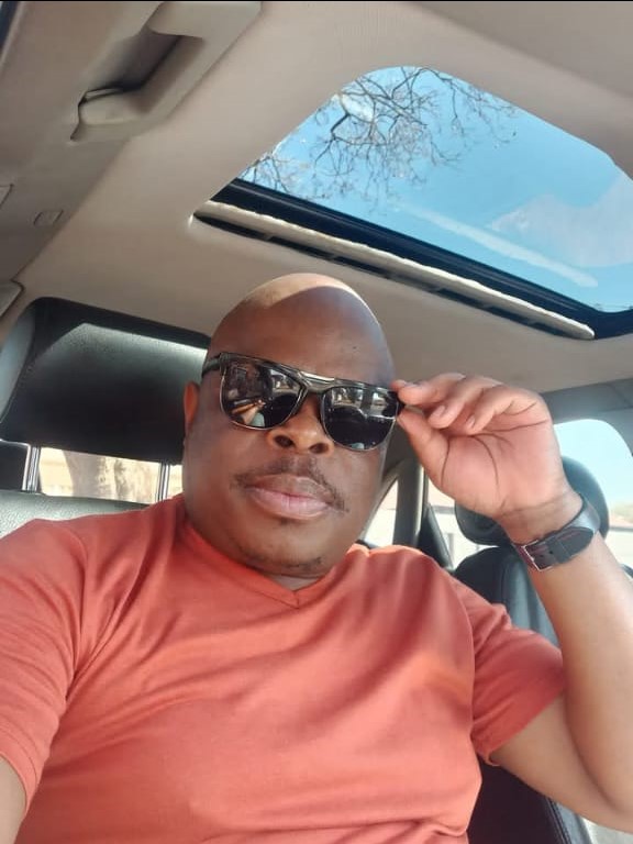 Paul, a Businessman Aged 44 in Thome Estate, Roysambu, Needs a Classy Young Lady for a Private Arrangement