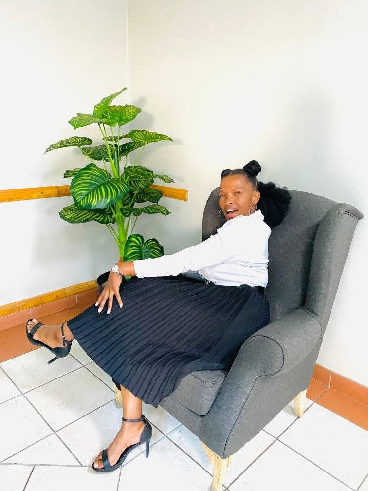 Cora sugar mummy in Upper Hill Nairobi seeking private companionship