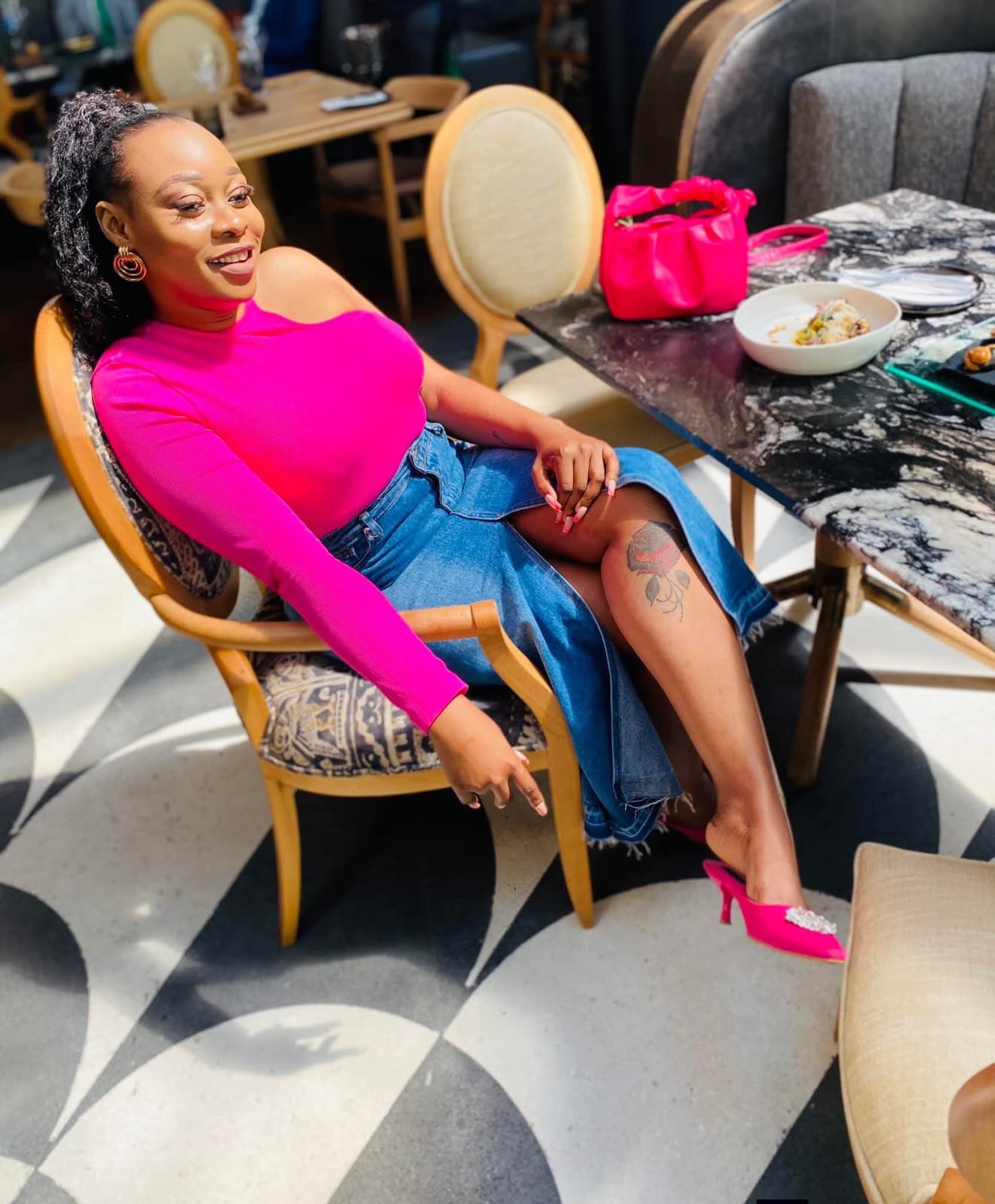 Sugar mummy in Kileleshwa Nairobi looking for a decent clean and focused young man