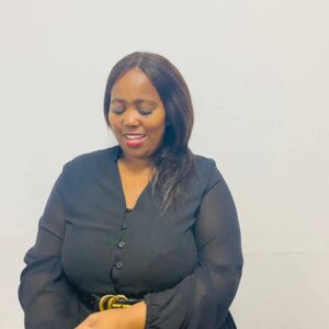 Lydia Sugar Mummy in Ruaka, Nairobi Looking for a Private Young Lover